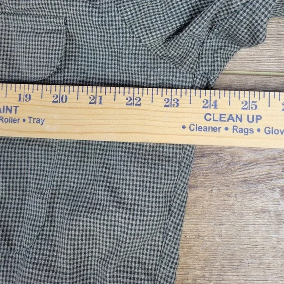 Claiborne Mens Button Up Shirt Long Sleeve Checkered Casual Medium - Picture 7 of 8